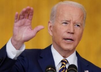 Biden dice que Rusia podría atacar a Ucrania “en los próximos días”