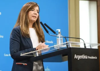 La Casa Rosada quedó envuelta en un enfrentamiento político por la designación de cargos en base a la paridad de género