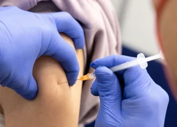 Uruguay avanzará con una cuarta dosis de la vacuna de Pfizer para toda la población