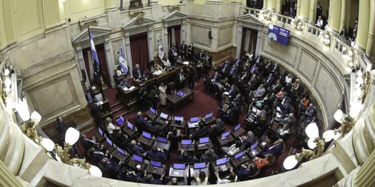 Cristina Fernández convocó al Senado a debatir el acuerdo con el Fondo