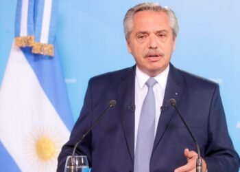 El Presidente encabeza una reunión del Consejo Económico y Social en el CCK