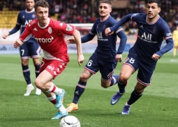 PSG, sin Messi, recibió una goleada en Mónaco y agravó su presente