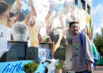 Messi llegó al país y se sumó al seleccionado para la última doble fecha