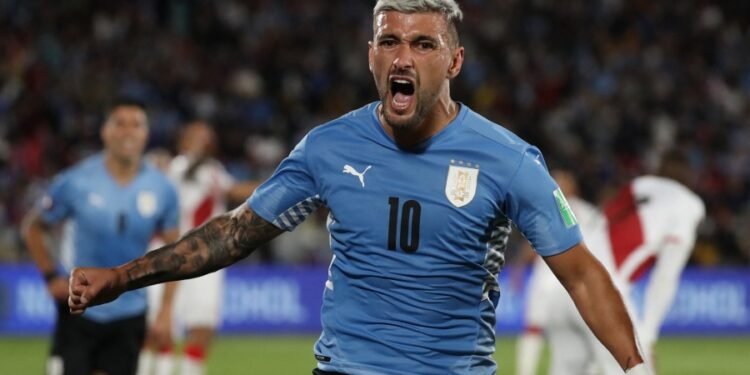 Uruguay le ganó a Perú y clasificó al Mundial de Qatar