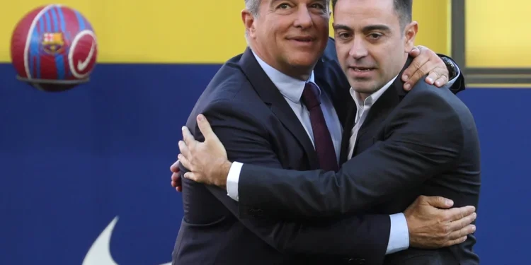 El delantero estrella que tiene en carpeta el Barcelona de Xavi si no se concreta la llegada de Erling Haaland