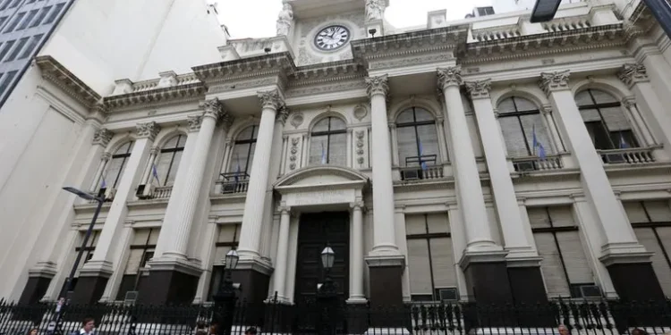 Todas las variantes del dólar siguen fortaleciéndose y el Banco Central tiene pocos instrumentos para enfrentarlo
