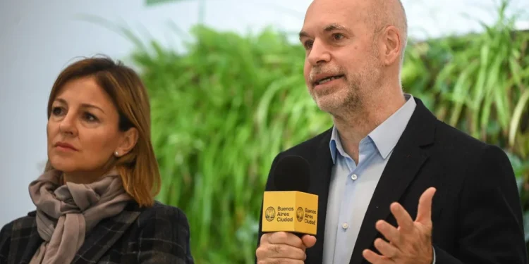 El gobierno porteño quiere que la Anses también le quite las AUH a quienes no envían sus hijos a clases