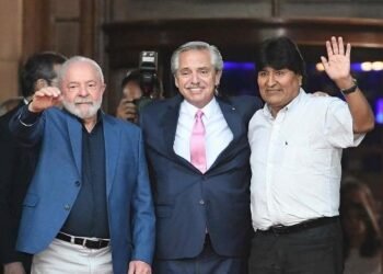 El Presidente mostró su «alegría» por recibir a «dos amigos que no la pasaron bien», por Evo y Lula