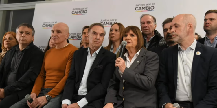 Juntos por el Cambio aventaja a Unión por la Patria por 7 puntos y Milei aparece tercero