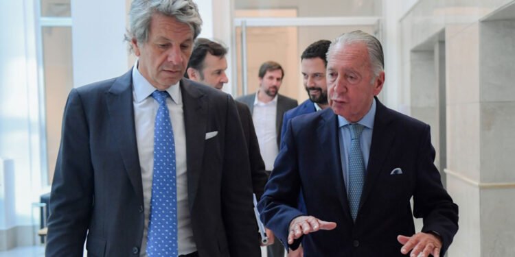  qué le reclaman los industriales al Gobierno frente al atraso del dólar y la baja del impuesto PAIS