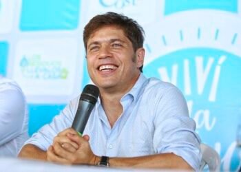 En medio de las internas del peronismo, Axel Kicillof encabeza un acto “no partidario” en San Pedro