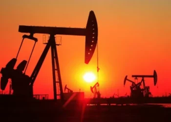 El petróleo sube en medio de las tensiones entre Rusia y Ucrania
