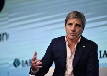 El ministro Luis Caputo adelantó que nuevamente habrá superávit financiero en octubre.