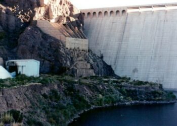 El sistema hidroeléctrico Los Nihuiles seguirá operado por HINISA hasta junio de 2025