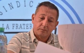 Omar Maturano, secretario general del sindicato de Conductores de Tren de la República Argentina, anuncia un paro de 24 horas