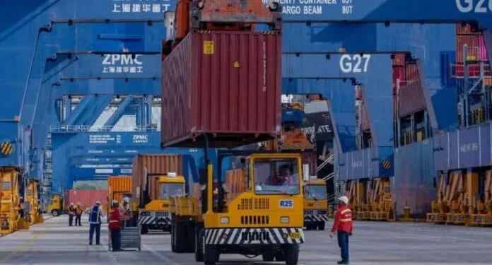 ARCA: La gestión libertaria busca bajar los costos del comercio exterior y eliminar las barreras que hacen lento el desarrollo de este sector