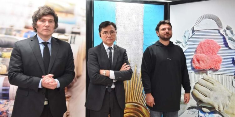 La furiosa respuesta de Juan Grabois a Javier Milei: “Sos un monito arrastrado”