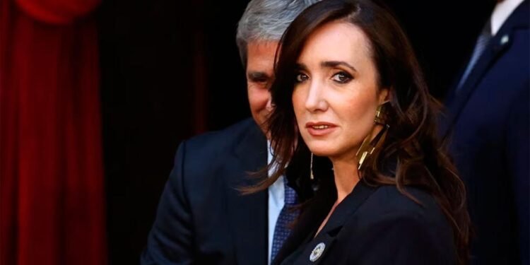 Victoria Villarruel se somete a una prueba de fuego en el Senado