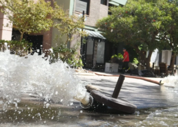 El intendente de Bahía Blanca decretó 72 horas de duelo por las víctimas del temporal
