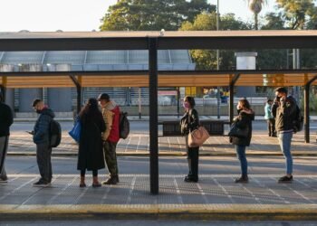 A pesar del paro, colectivos funcionarán