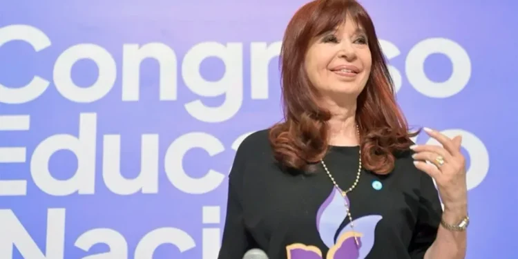 Cristina inhabilitada y con condena firme.