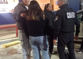 La Policía Municipal de Escobar le salvó la vida a un bebé en un McDonald’s