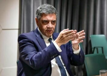 Macri: Mano a mano con líderes judíos contra antisemitismo.