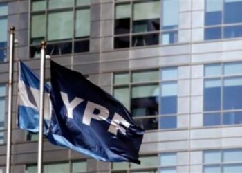 YPF: 50% unidad agro vendida para concentrarse en petróleo/gas.