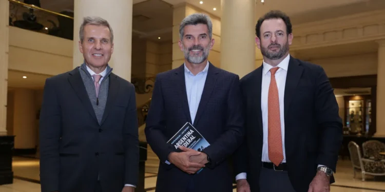 Redrado y Urtubey llevan propuesta federal a Catamarca.