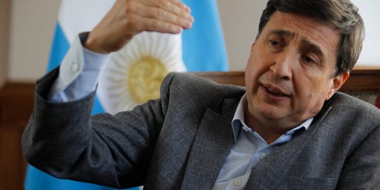 “Error absurdo” veto de Milei, según Daniel Arroyo.