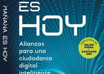Sujarchuk fue elegido entre los intendentes más innovadores y presentó su libro sobre inteligencia artificial