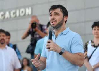 Ignacio Torres: Críticas al Gobierno y un llamado a la alternativa.