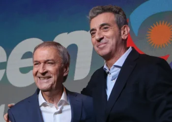 Randazzo: “Milei se equivoca al bajar la inflación a cualquier costo”.