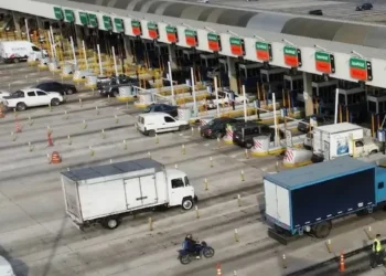 Milei inicia privatización de Corredores Viales