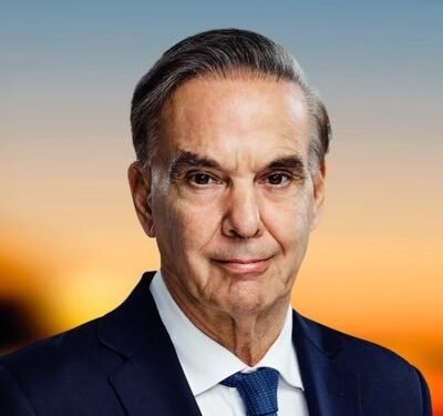 El show de Milei genera duras críticas de Pichetto.