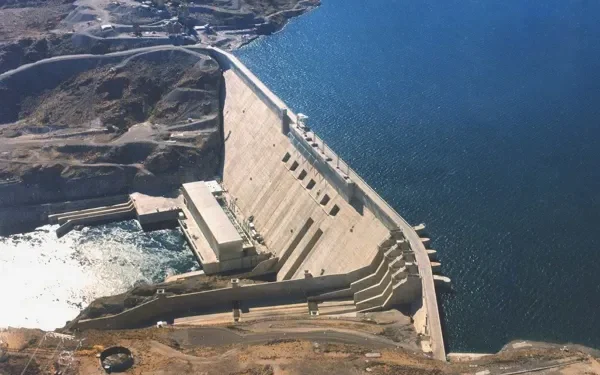 Hidroeléctricas: el camino de la privatización