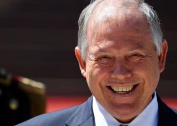 Werthein se va; cambios en el Gabinete
