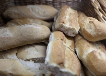 Crisis en la panadería: Molinos detienen despachos.