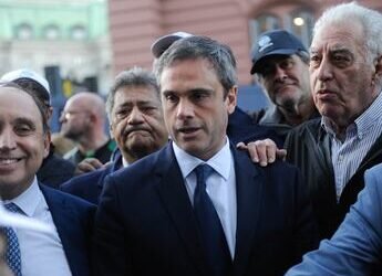 Michel: a debatir una reforma tributaria fuera del plan oficial.