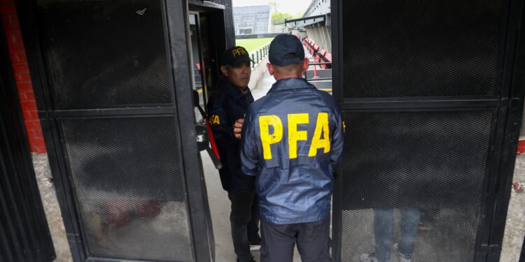 Escándalo AFA: Justicia allana en Pilar.