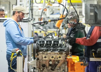 Radiografía de la Crisis: Milei y las 21.000 Empresas Perdidas.