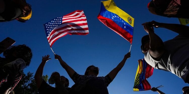 Venezuela podría aumentar su producción de crudo un 30%