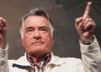 “No Va a Salir”: Barrionuevo Calienta el Debate Laboral.