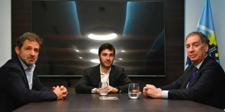 Pase en el Senado: Santilli asegura los votos para la reforma laboral.