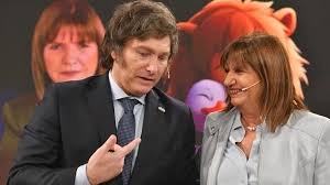 Reforma laboral: Bullrich la ve como un quiebre ante la “decadencia”.