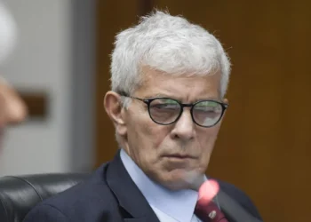 Renunció Cúneo Libarona: “Estoy agotado mentalmente”.