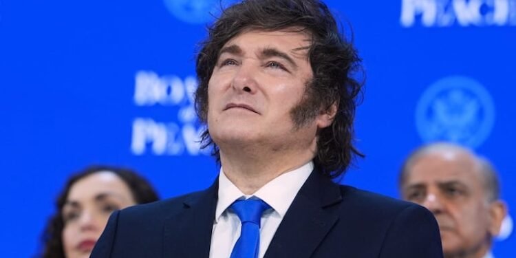 El Wall Street Journal critica la gestión de Javier Milei en medio de tensiones sociales