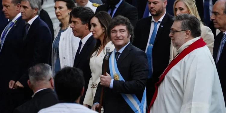 Milei Asistirá al Tedeum con su Gabinete, Aunque Villarruel No Confirmó Presencia