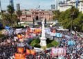 Modificaciones en los servicios públicos por el feriado del 25 de Mayo en Buenos Aires