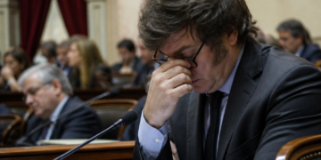 Plazos incumplidos en el Congreso: el Gobierno estira negociaciones sobre patentes y deuda